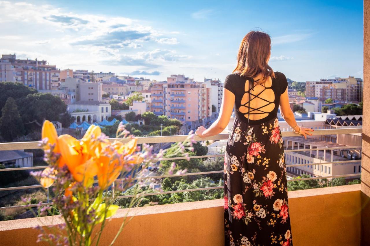 A View On Cagliari Hotel Bagian luar foto