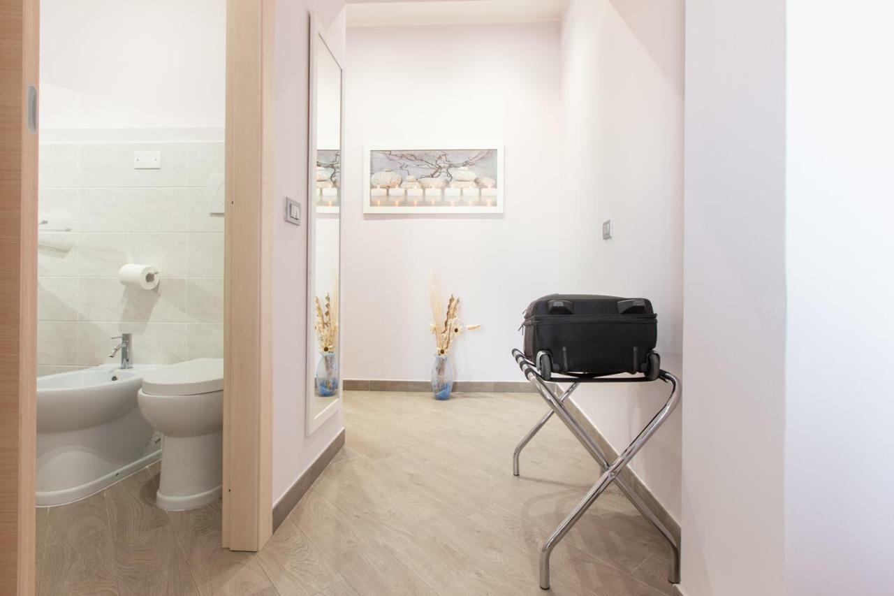 A View On Cagliari Hotel Bagian luar foto